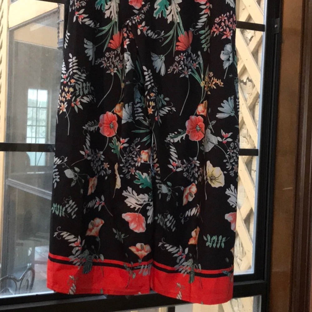 Capri pants - Picture 5 of 6